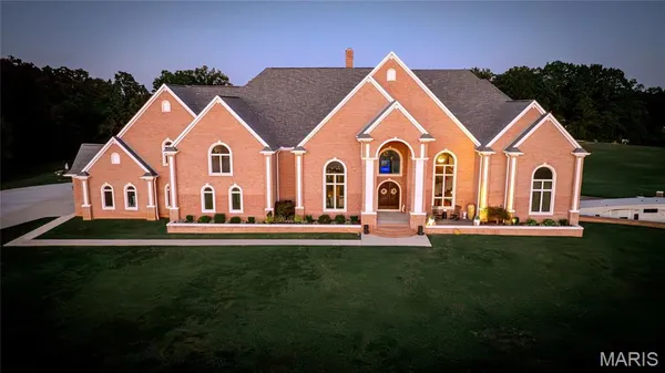 $1,800,000 | 6708 Brown Lane, Poplar Bluff, MO 63901