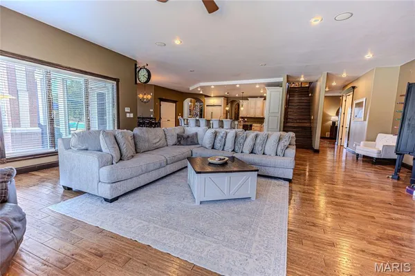 $1,800,000 | 6708 Brown Lane, Poplar Bluff, MO 63901
