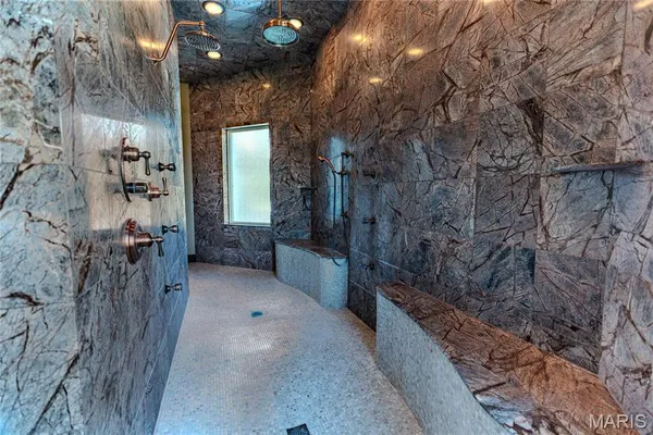 $1,800,000 | 6708 Brown Lane, Poplar Bluff, MO 63901