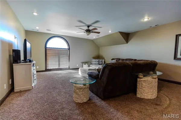$1,800,000 | 6708 Brown Lane, Poplar Bluff, MO 63901