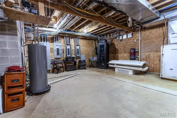 $1,800,000 | 6708 Brown Lane, Poplar Bluff, MO 63901