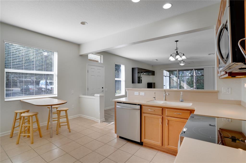 2219 Snow Flake Place Riverview, FL 33578 - Photo 12 of 37