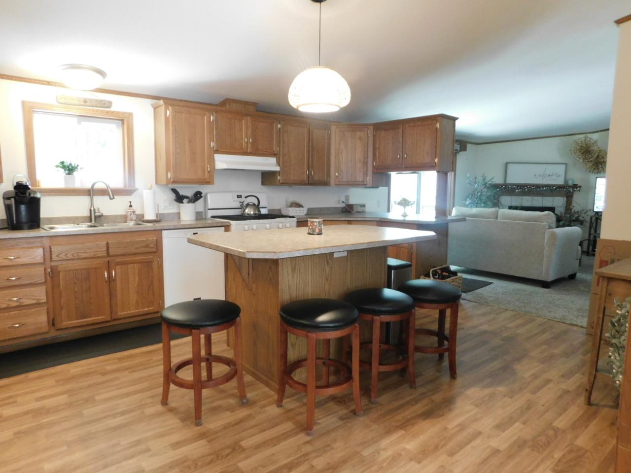 W6186 Frontage Road Tomahawk, WI 54487 - Photo 2 of 18 Gallery Image 2
