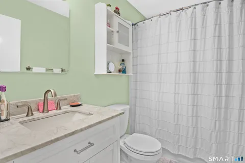 $3,300 | 14 1/2 Fairview Avenue, Unit B3, Norwalk, CT 06850