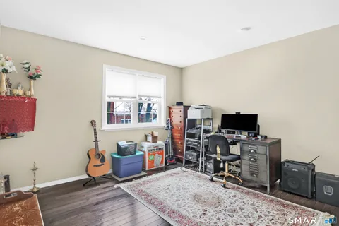 $3,300 | 14 1/2 Fairview Avenue, Unit B3, Norwalk, CT 06850