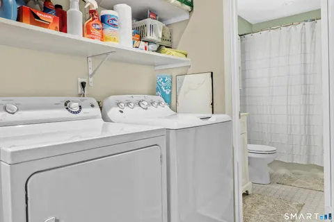 $3,300 | 14 1/2 Fairview Avenue, Unit B3, Norwalk, CT 06850