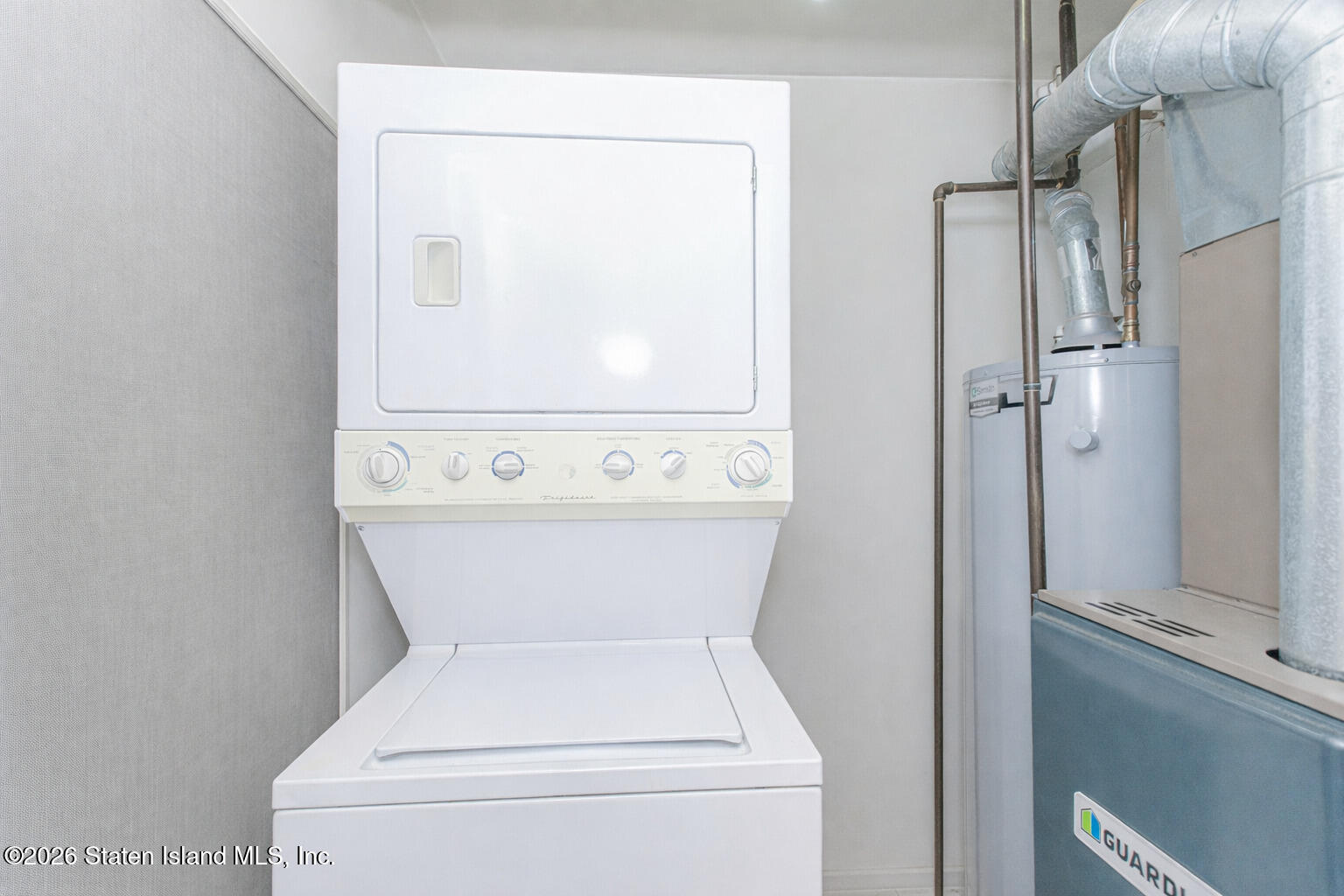 4199A Amboy Road, Unit 5A Staten Island, NY 10308 - Photo 18 of 19 a bathroom with a toilet and a shower