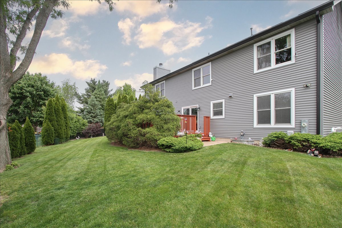 2153 Jordan Circle Elgin, IL 60123 - Photo 35 of 41