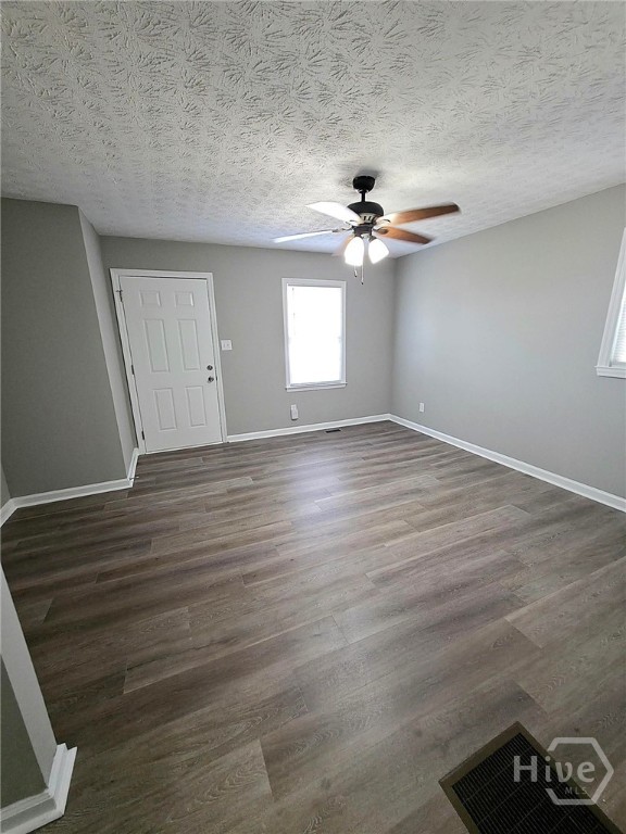 1283 Kesler Road Winder, GA 30680 - Photo 2 of 23