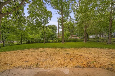 $344,000 | 11801 West 54th Street, Shawnee, KS 66203