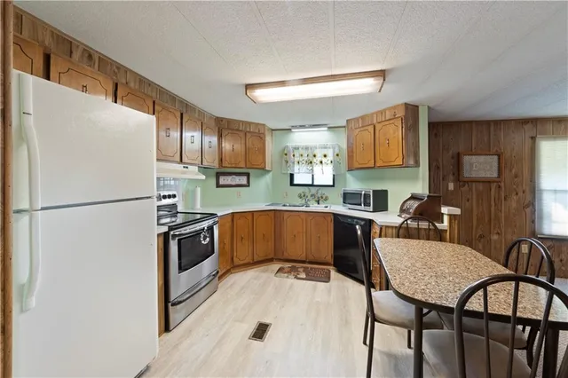 $87,500 | 816 South 2nd Street, Independence, KS 67301