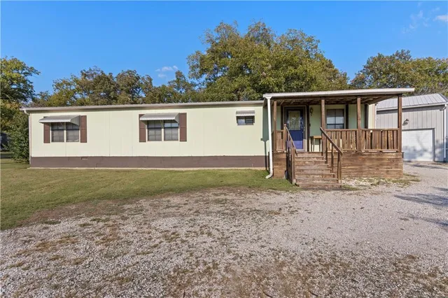 $87,500 | 816 South 2nd Street, Independence, KS 67301