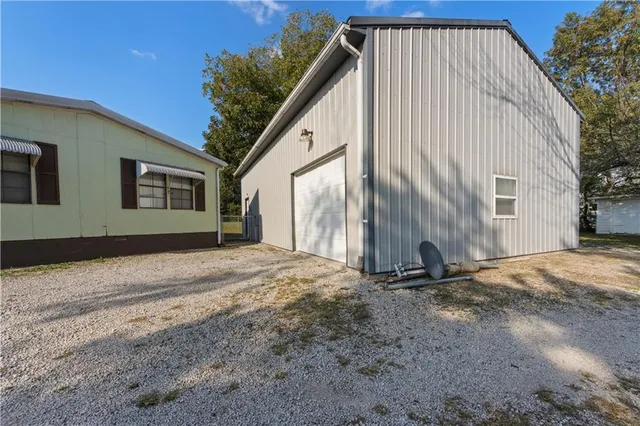 $87,500 | 816 South 2nd Street, Independence, KS 67301
