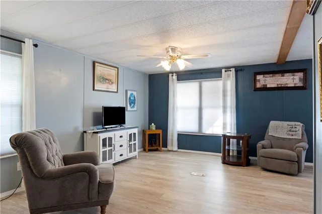 $87,500 | 816 South 2nd Street, Independence, KS 67301