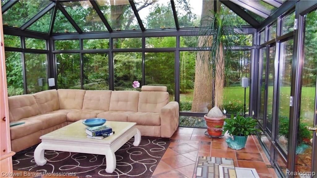 757 Middlesex Road Grosse Pointe Park, MI 48230 - Photo 14 of 38