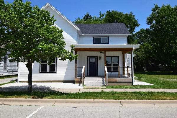 $233,000 | 207 East Center Street, Bourbon, IN 46504