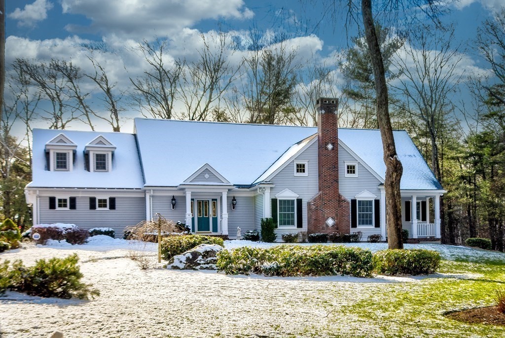 6 Barnbridge Circle Framingham, MA 01701 - Photo 4 of 41 a front view of a house with a yard covered outdoor seating