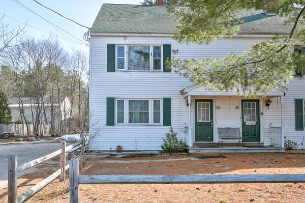 $1,800 | 99 Pine Street, Conway, NH 03860
