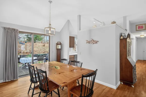 $842,000 | 33 Duck Marsh Lane, Chatham, MA 02633