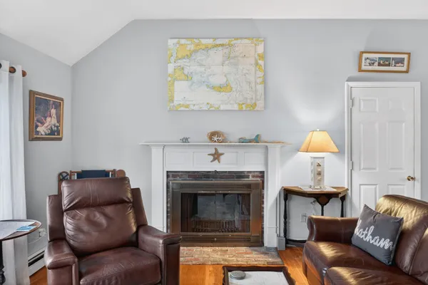$842,000 | 33 Duck Marsh Lane, Chatham, MA 02633