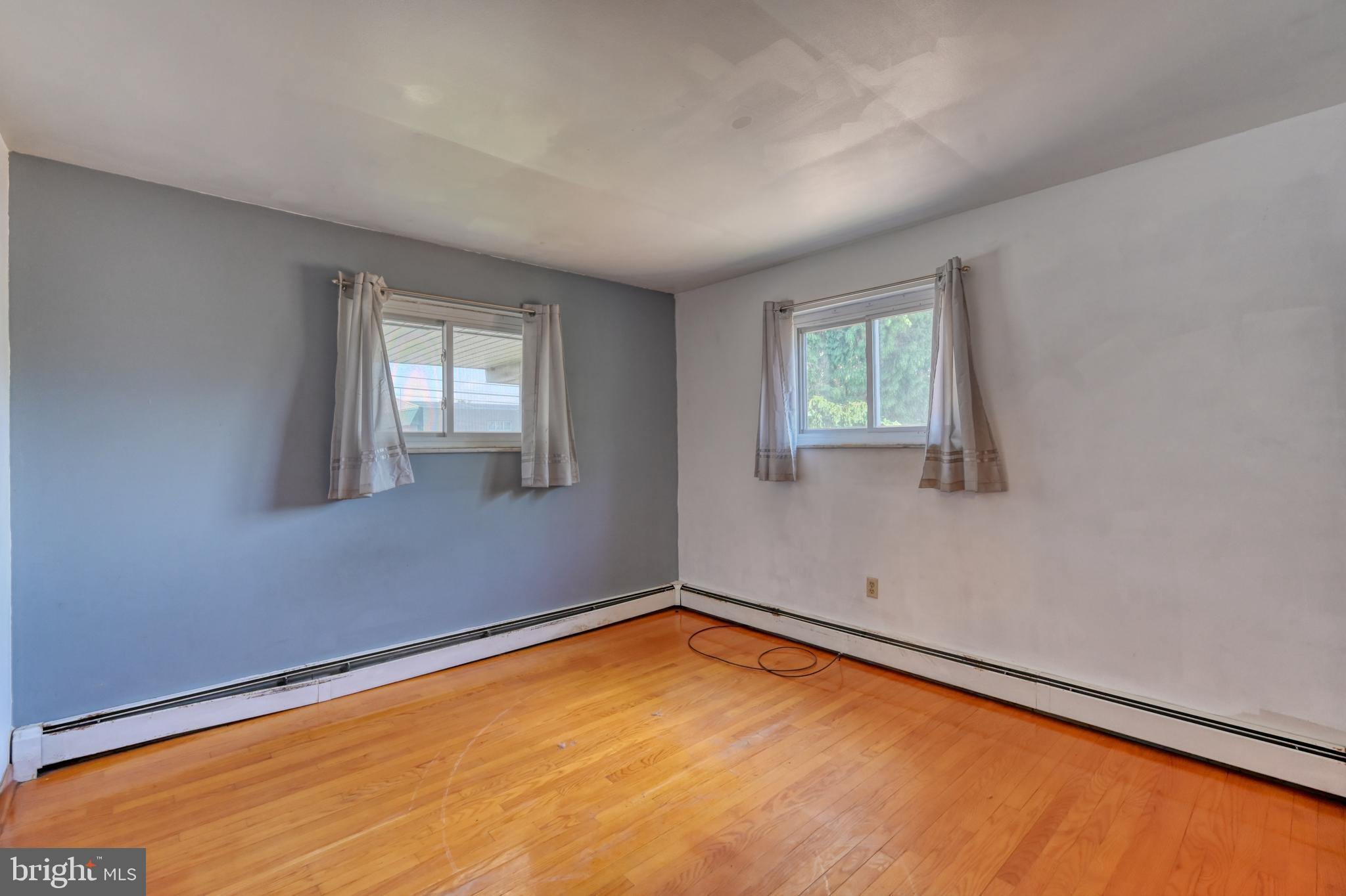 341 Hazel Street Reading, PA 19611 - Photo 11 of 31