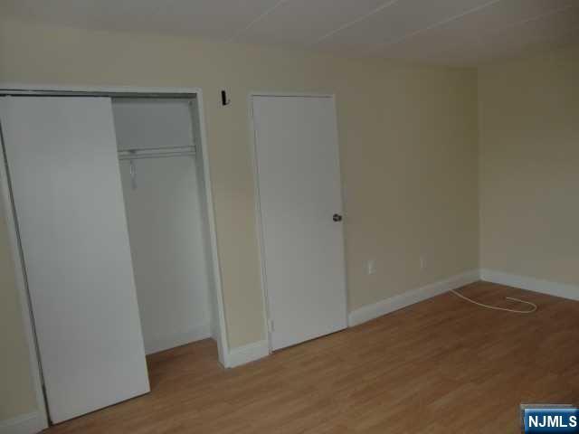 9 Columbia Terrace, Unit 1B Edgewater, NJ 07020 - Photo 14 of 19