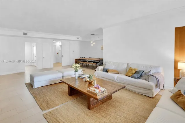 $13,500 | 735 Crandon Boulevard, Unit 503, Key Biscayne, FL 33149