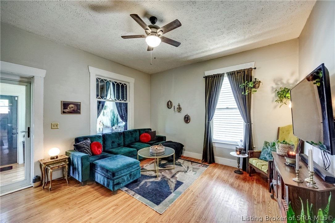 2116 Reno Avenue New Albany, IN 47150 - Photo 11 of 74
