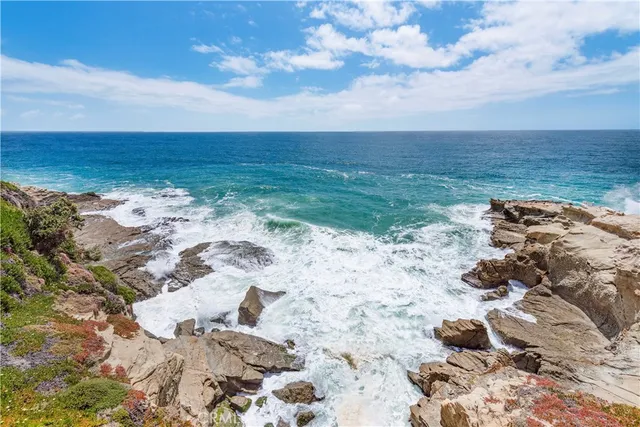 $40,000 | 16 North La Senda Drive, Laguna Beach, CA 92651