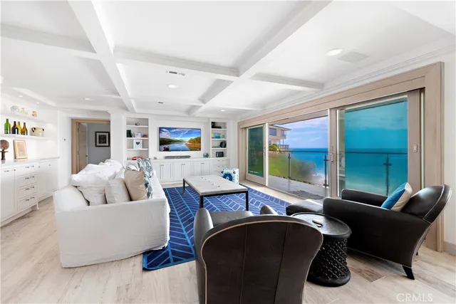 $40,000 | 16 North La Senda Drive, Laguna Beach, CA 92651