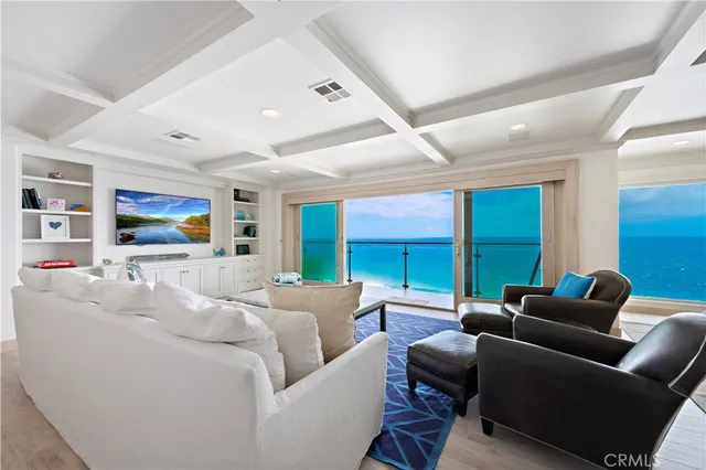 $40,000 | 16 North La Senda Drive, Laguna Beach, CA 92651