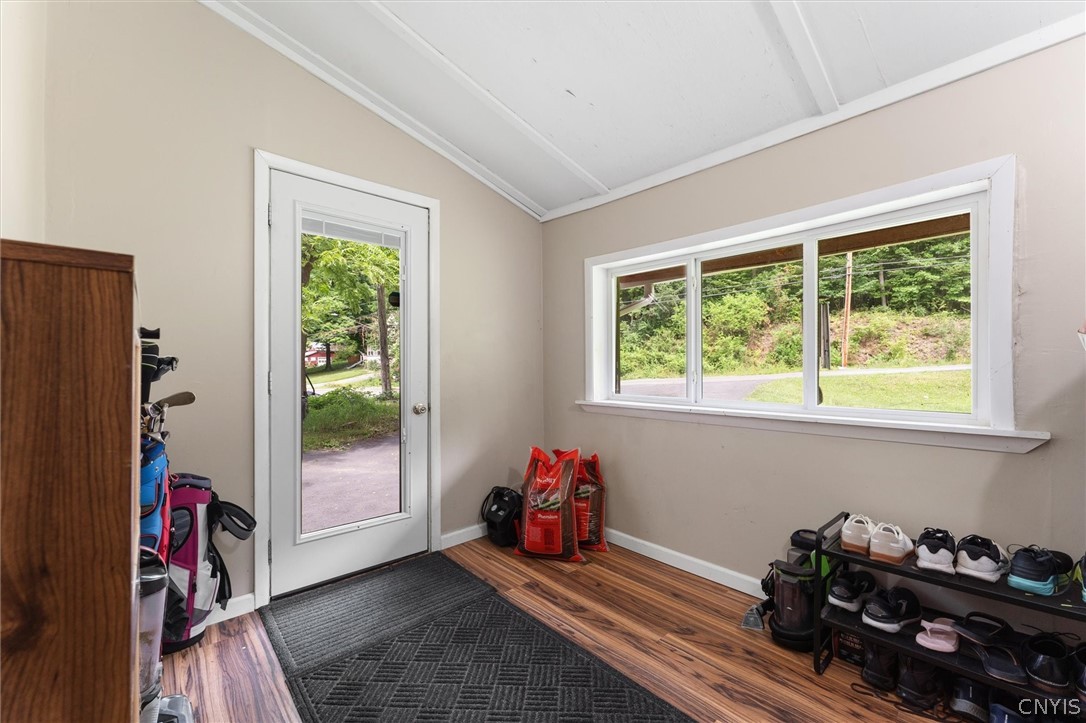 316 Rockwell Road Nedrow, NY 13120 - Photo 7 of 37