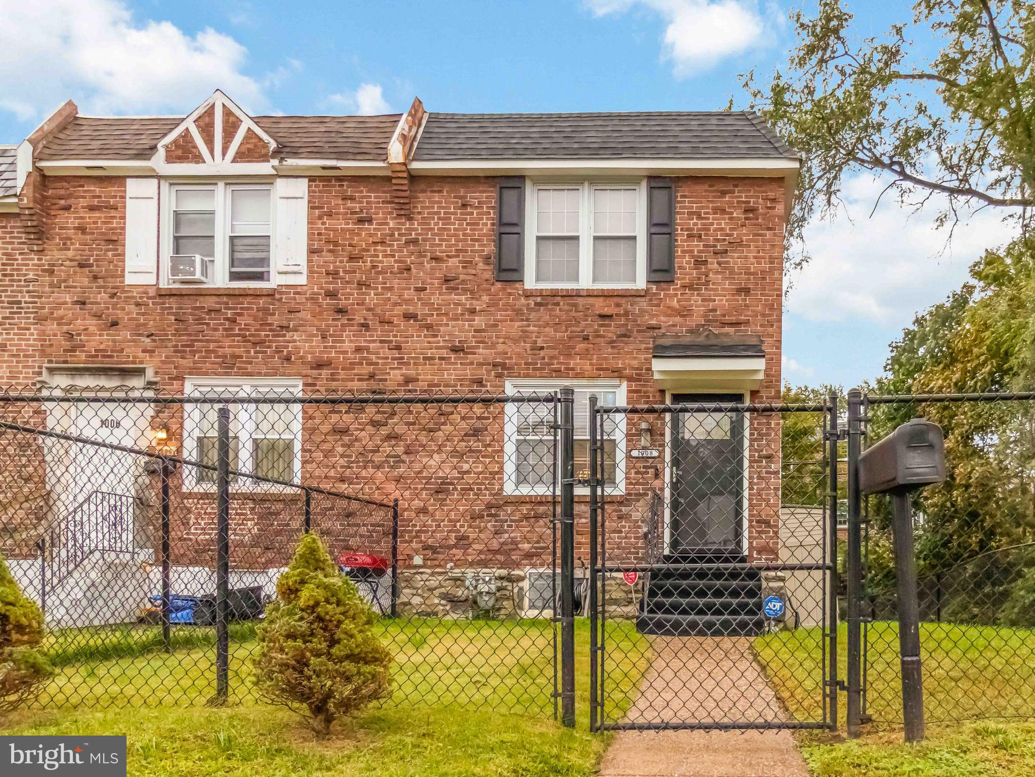 1008 Springfield Road Collingdale, PA 19023 - Photo 3 of 48 Gallery Image 3