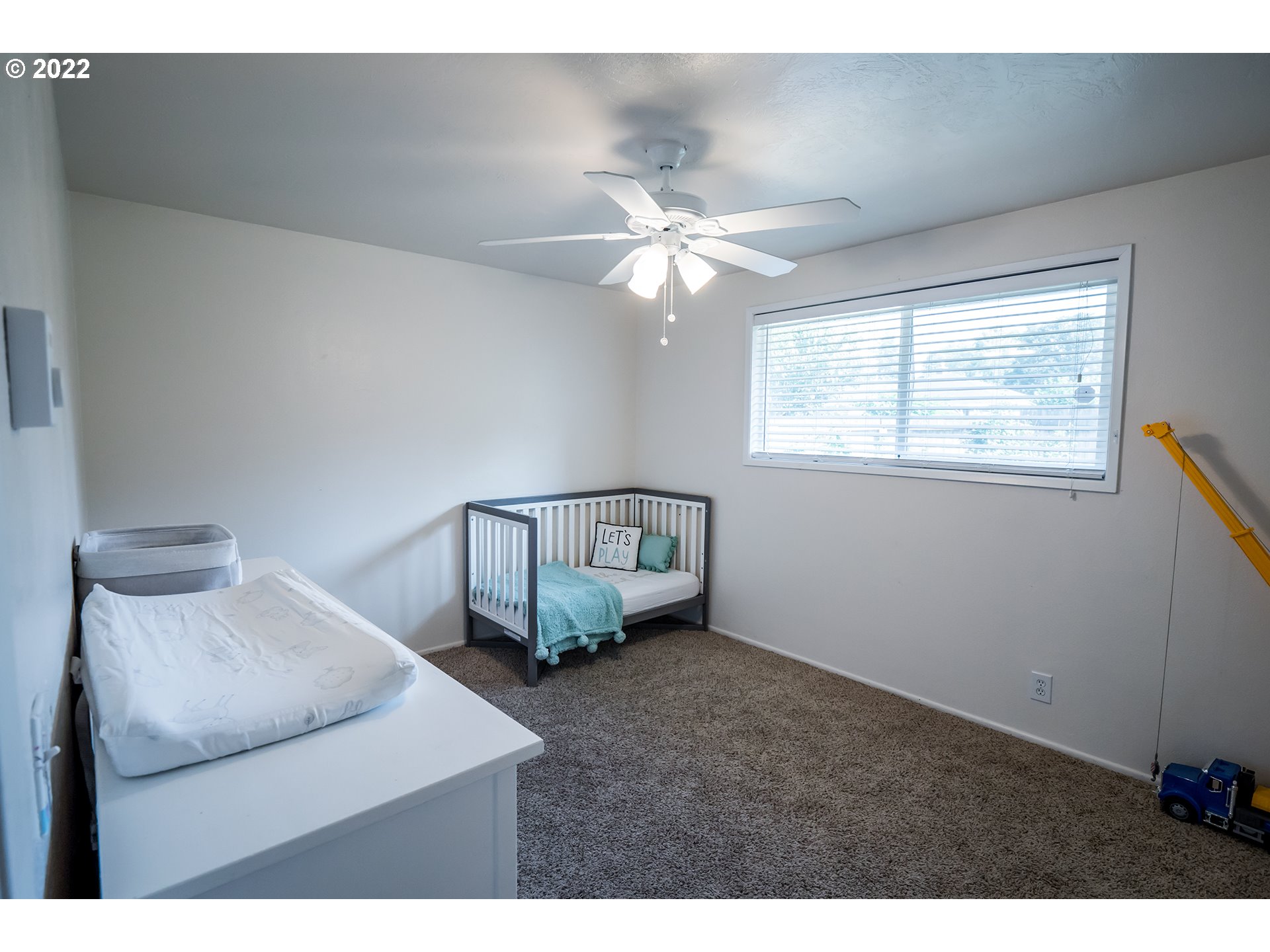 3220 Harlow Road Eugene, OR 97401 - Photo 17 of 28 Gallery Image 17