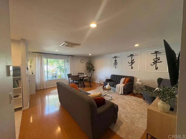 $499,000 | 440 L Street, Unit J, Chula Vista, CA 91911