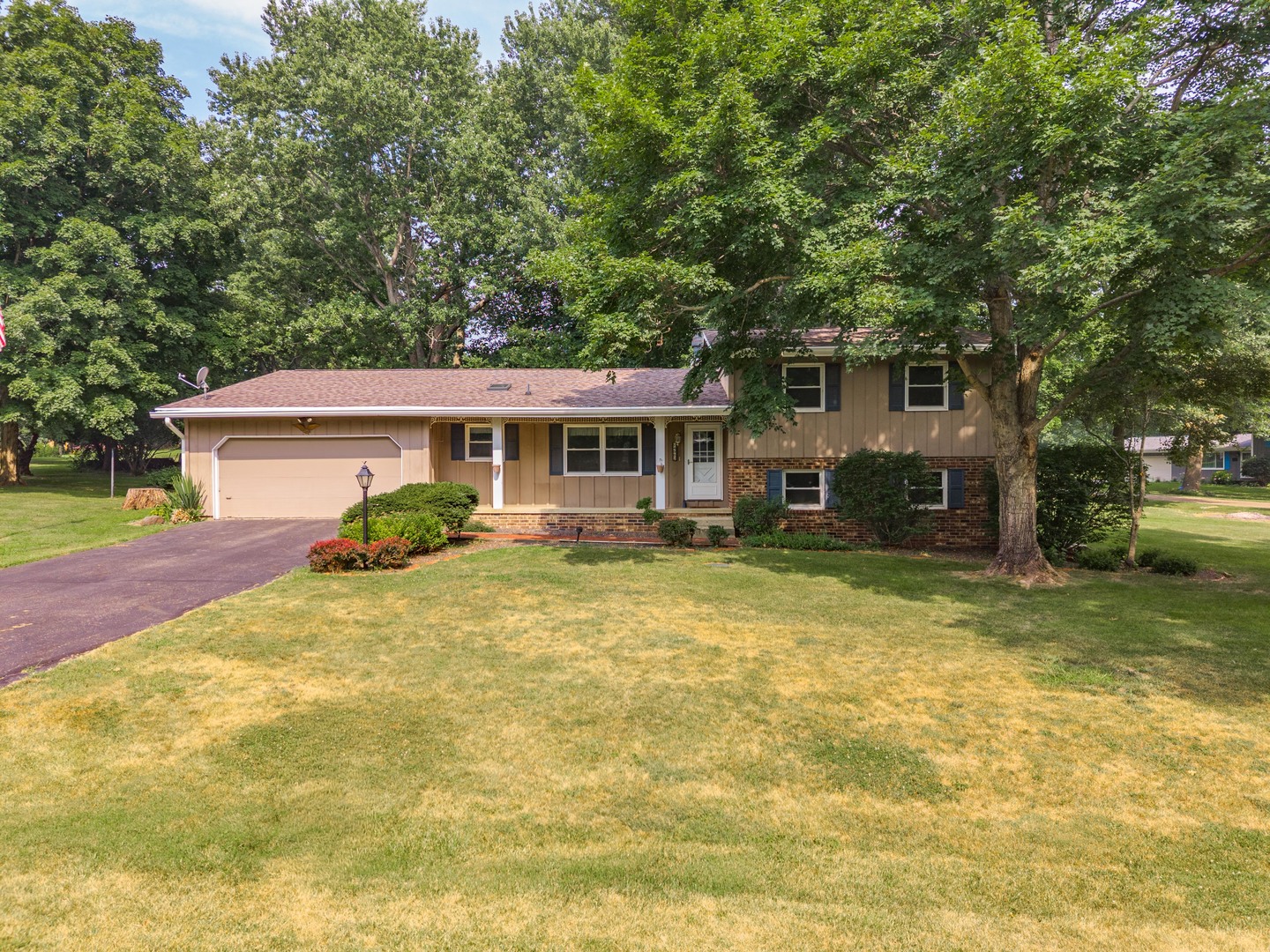 4982 Camelback Road Heyworth, IL 61745 - Photo 51 of 58