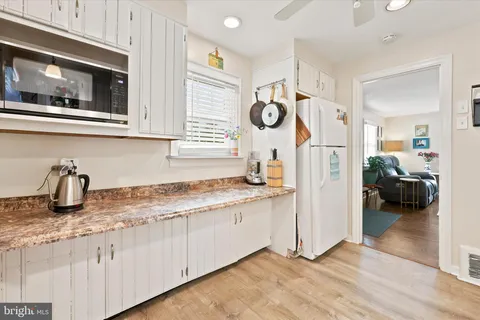 $355,000 | 716 Howard Avenue, Havertown, PA 19083