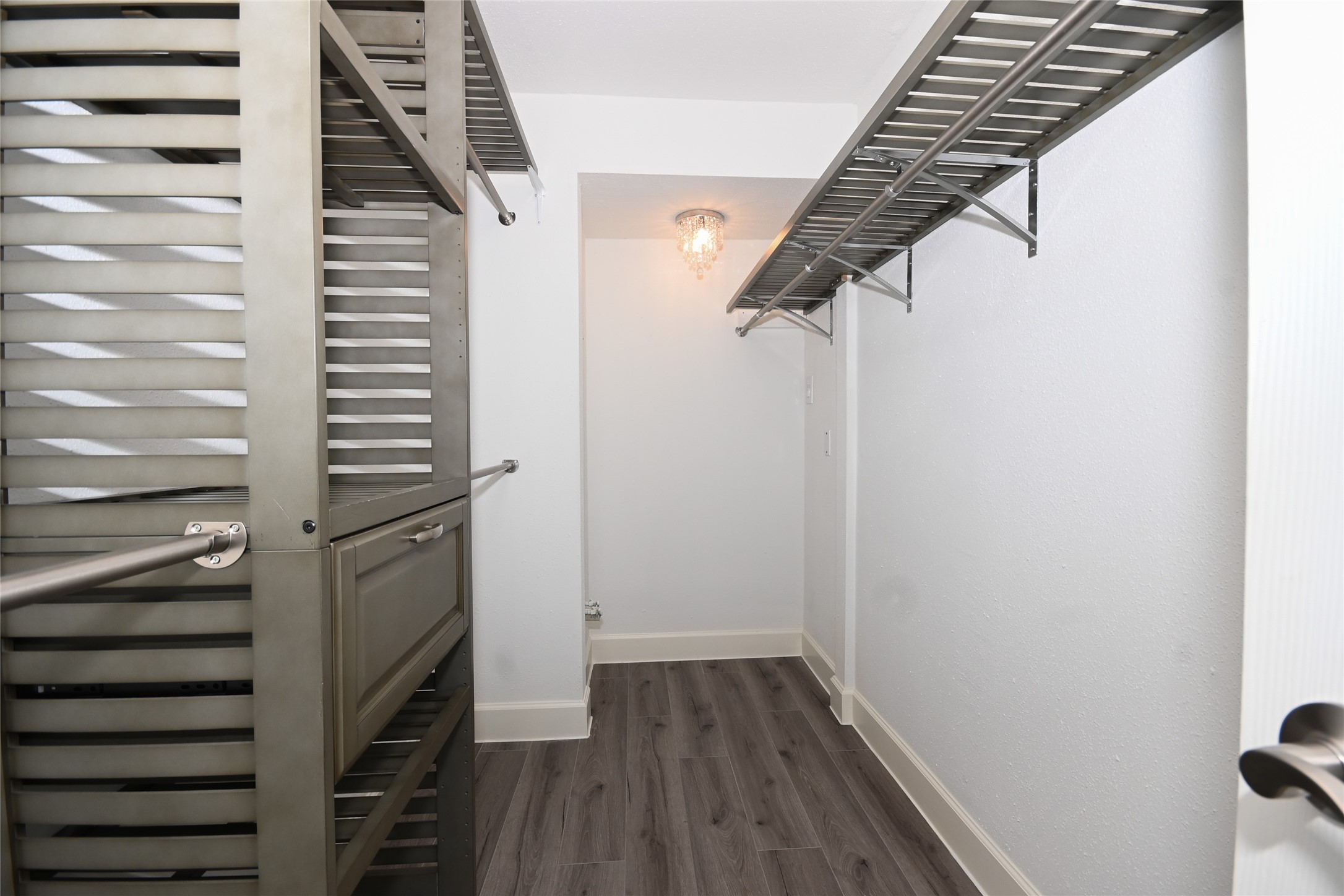 18809 Egret Bay Boulevard, Unit 112 Webster, TX 77058 - Photo 27 of 48 a view of entryway