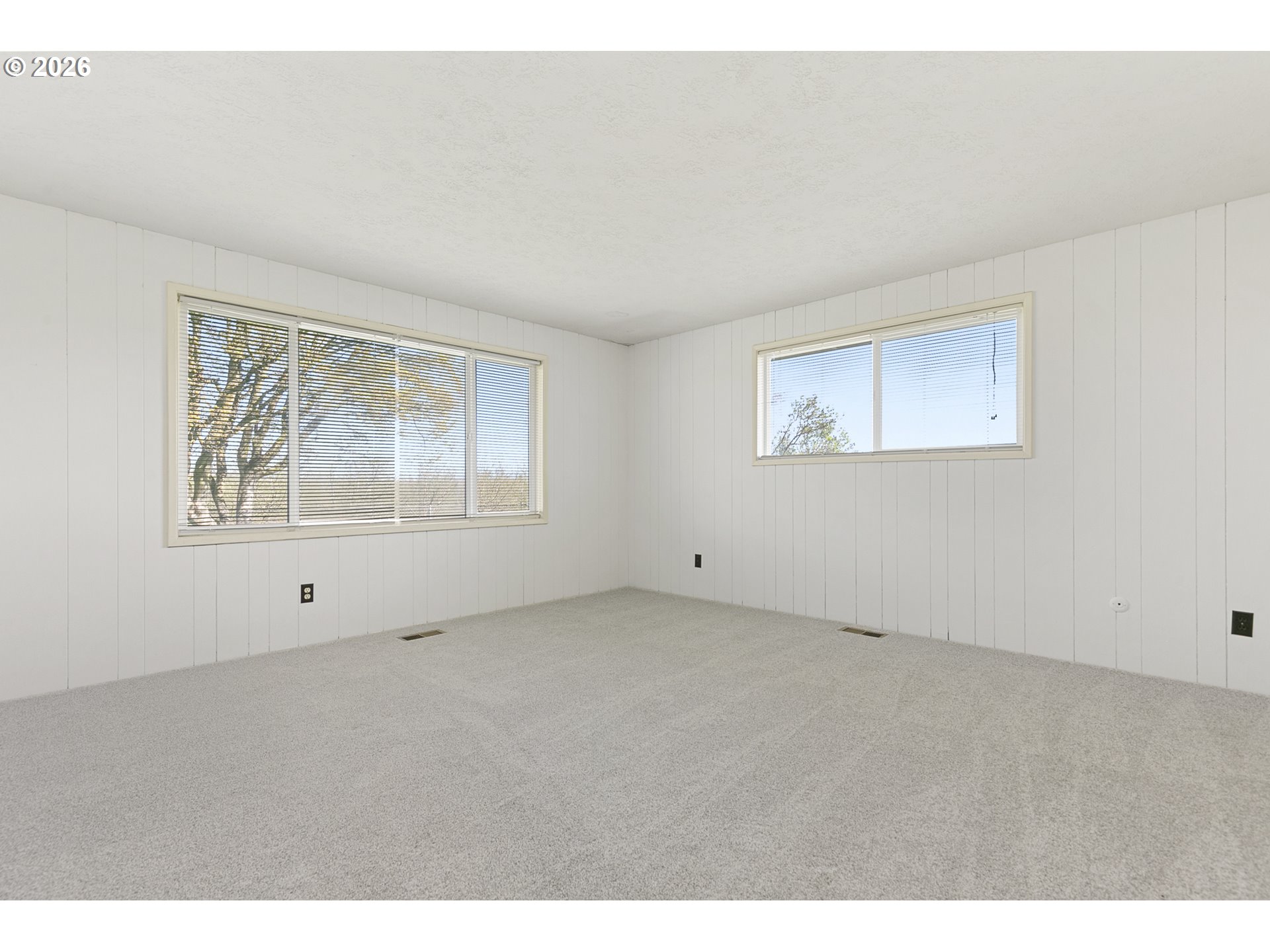 10418 Champoeg Road Northeast Aurora, OR 97002 - Photo 16 of 44