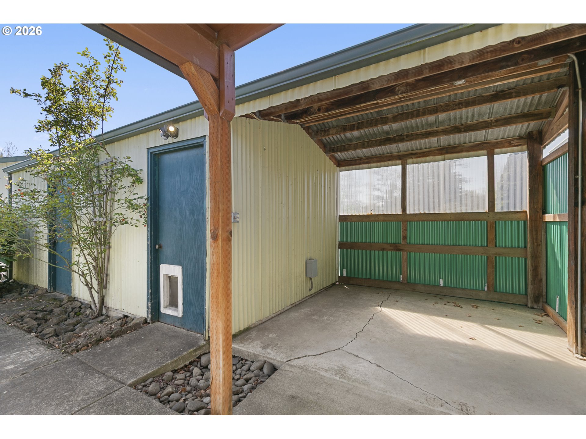 10418 Champoeg Road Northeast Aurora, OR 97002 - Photo 35 of 44