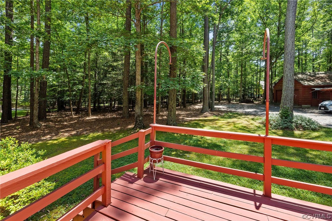 12441 Spring Run Road Chesterfield, VA 23832 - Photo 23 of 28 a view of a bench in a yard with wooden fence