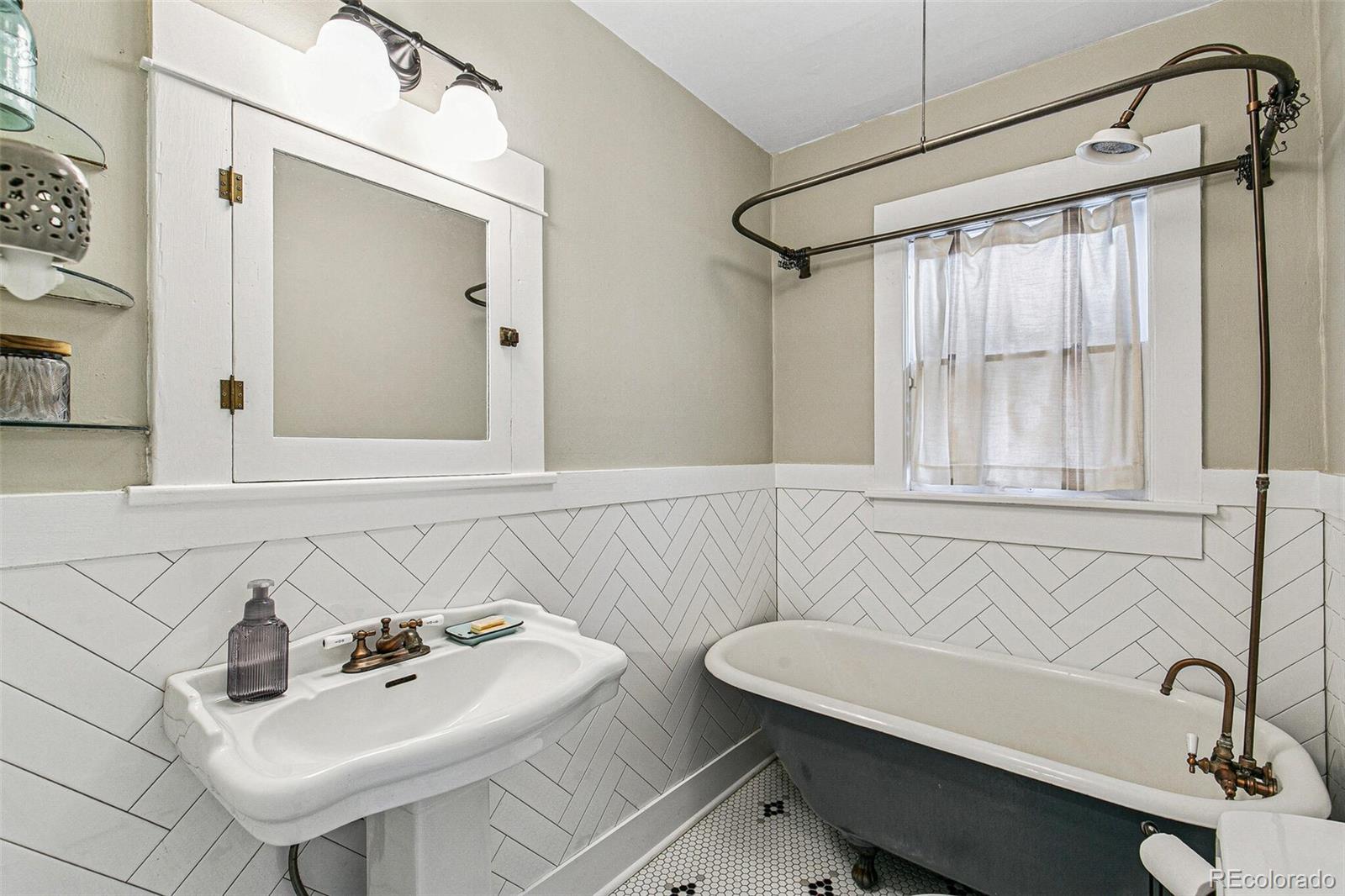 4893 Raleigh Street Denver, CO 80212 - Photo 18 of 45 Gallery Image 18