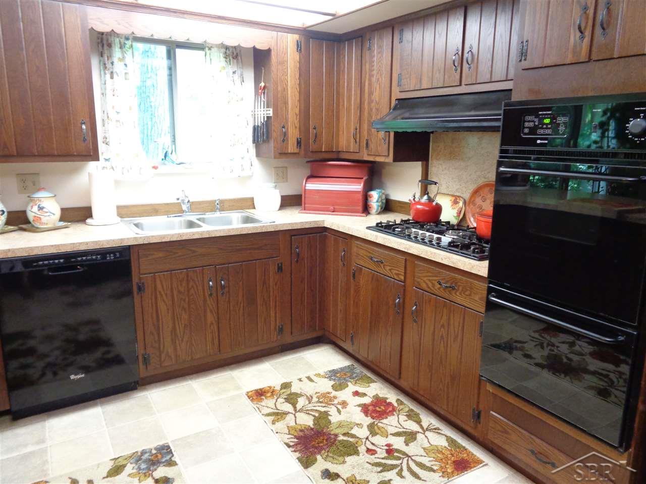 7251 South Beyer Road Frankenmuth, MI 48734 - Photo 11 of 44 31390608-10.JPG