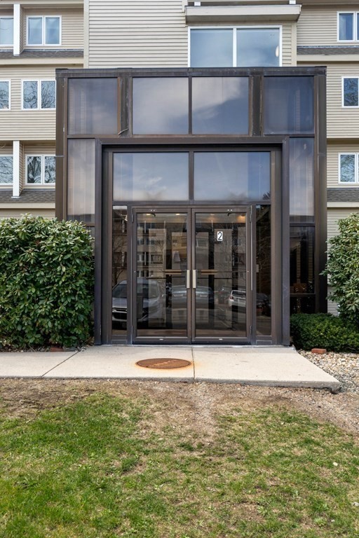 2 Duck Pond Road, Unit 135 Beverly, MA 01915 - Photo 12 of 17 Gallery Image 12