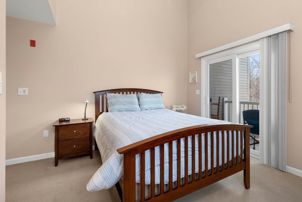 2 Duck Pond Road, Unit 135 Beverly, MA 01915 - Photo 7 of 17 Gallery Image 7
