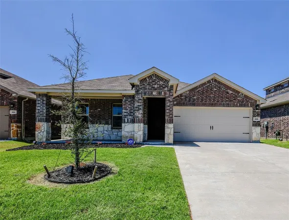 $1,800 | 305 Charmed Way, Caddo Mills, TX 75135