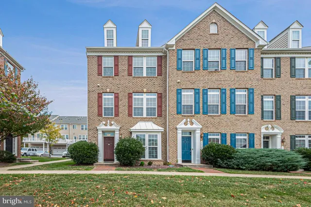 $519,900 | 7534 Honey Locust Lane, Hanover, MD 21076