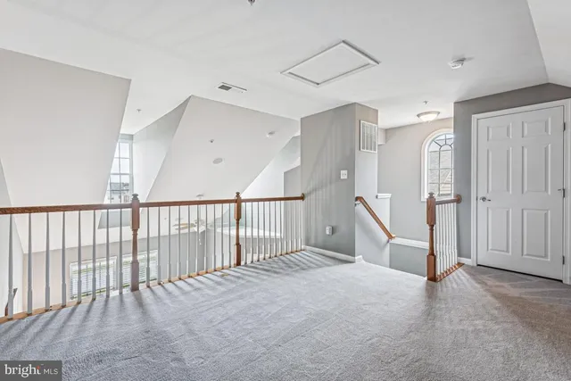 $519,900 | 7534 Honey Locust Lane, Hanover, MD 21076