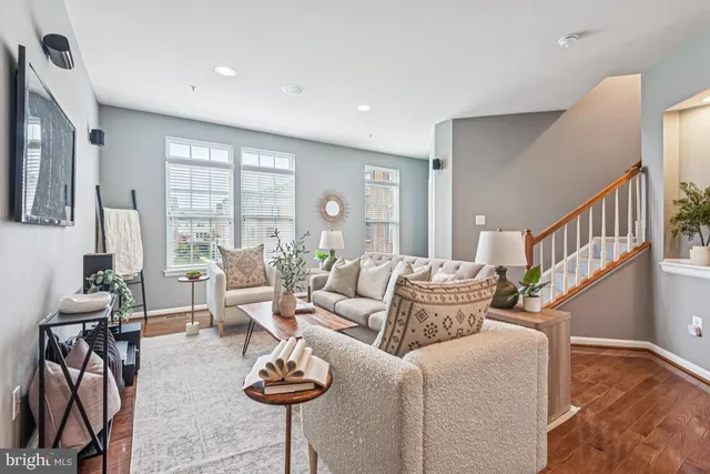 $519,900 | 7534 Honey Locust Lane, Hanover, MD 21076