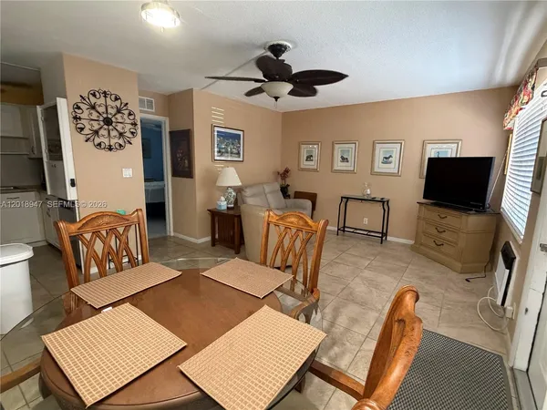$129,777 | 22 Southeast 3rd Terrace, Unit 3, Dania Beach, FL 33004